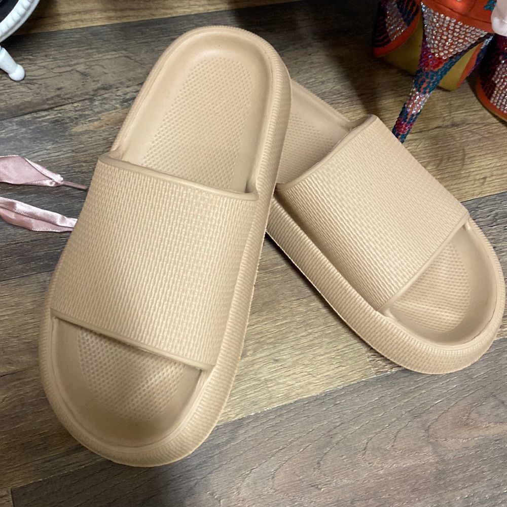 Flip Flop Slide Sandals (Tan)